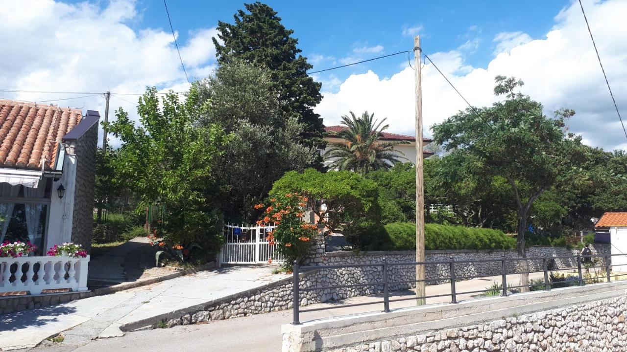 Lilianka Hotel Selce Kültér fotó