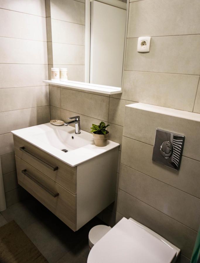 Lilianka Hotel Selce Kültér fotó